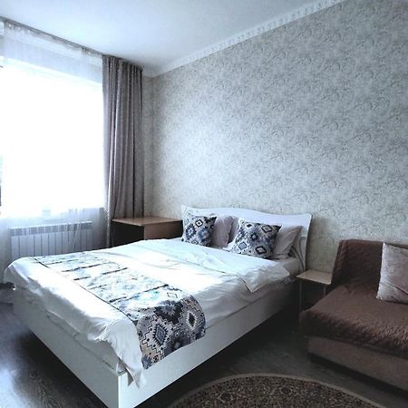 Аэропорт 15 Минут Экспо Бульвар Apartment Astana Bagian luar foto